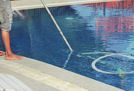 How to Clean a Pool: How To Clean A Swimming Pool