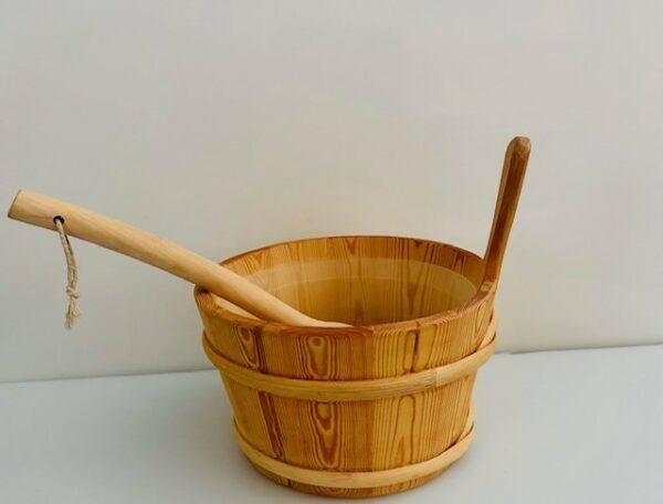 Eliga Infusion Bucket With Plastic Insert Sold With Ladle